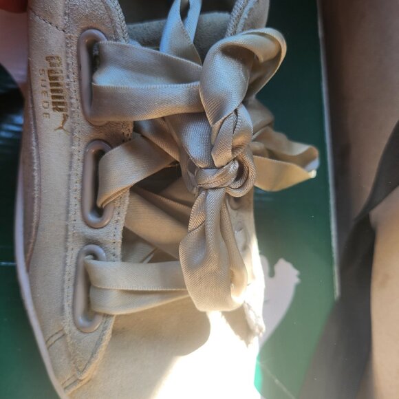 Puma - Picture 2 of 2